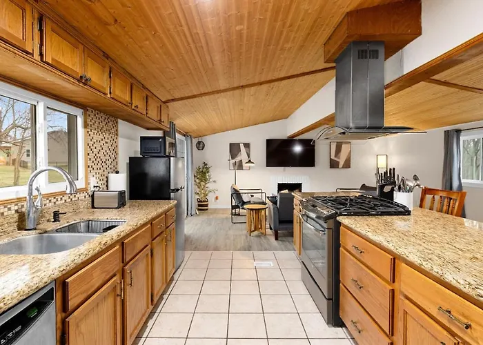 Comfort - 2bd Family Getaway In * Creve Coeur