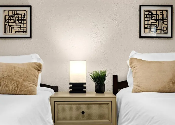 Comfort - 2bd Family Getaway In